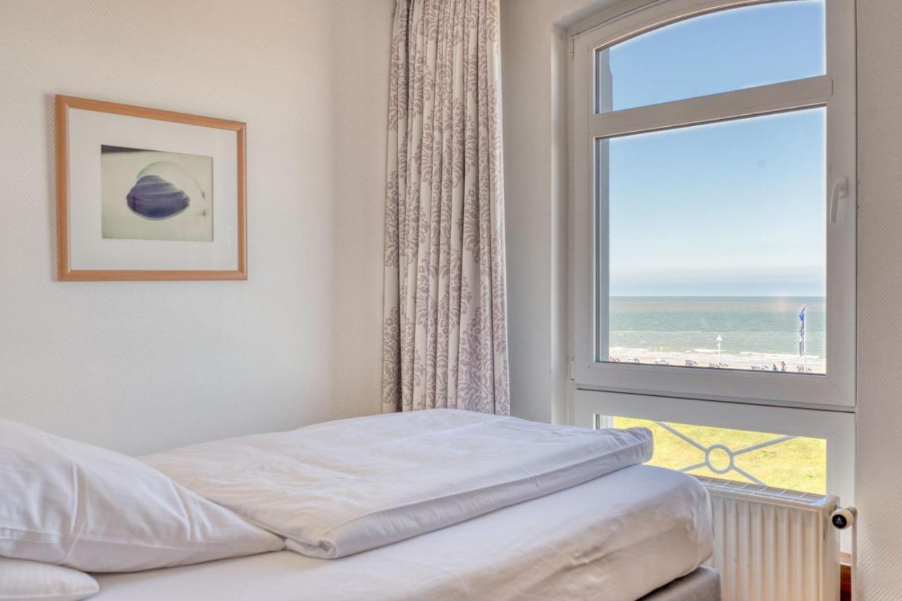 Queen Room Sea View