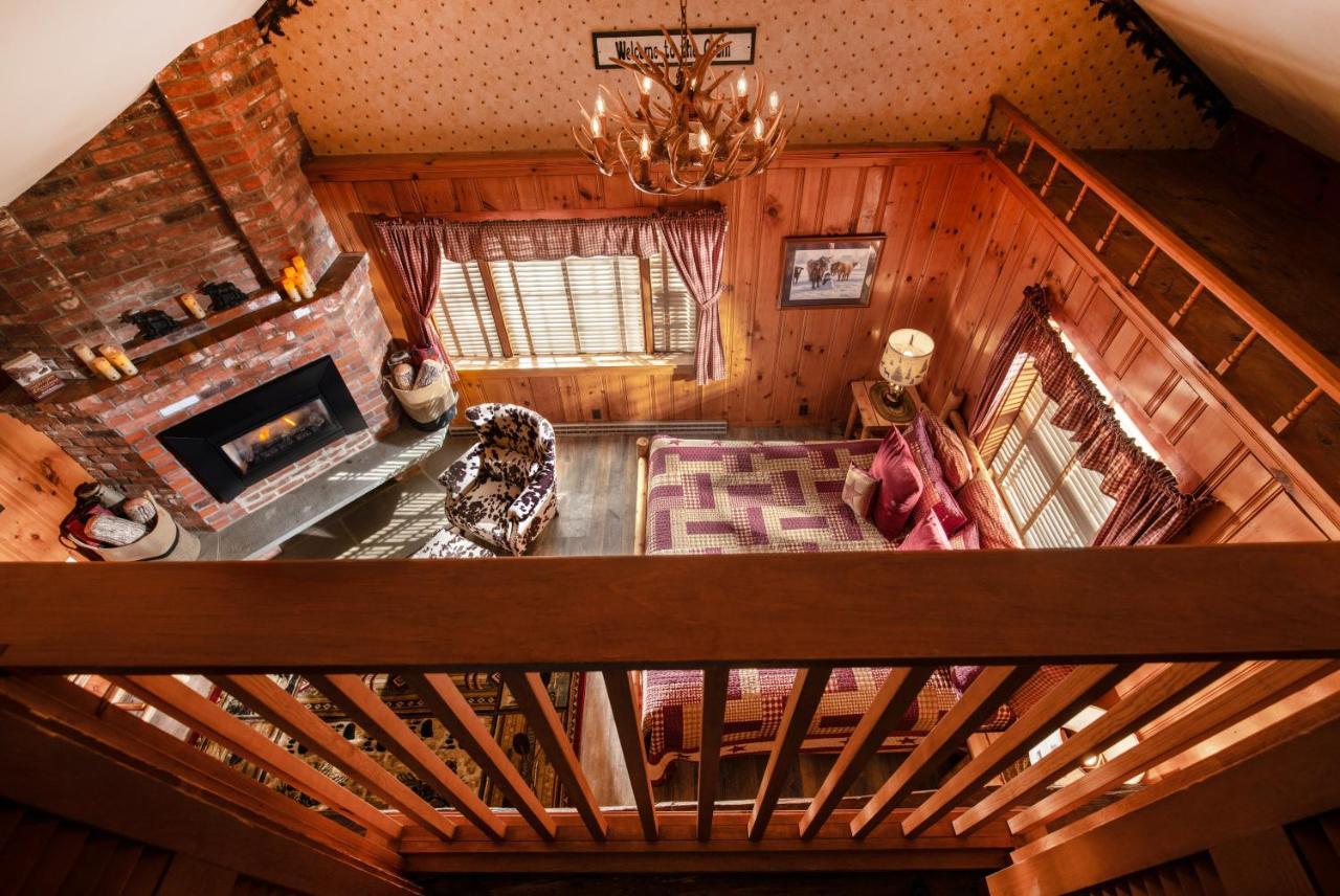 Log Cabin