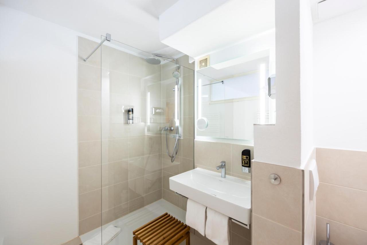 Deluxe Double Room Balcony