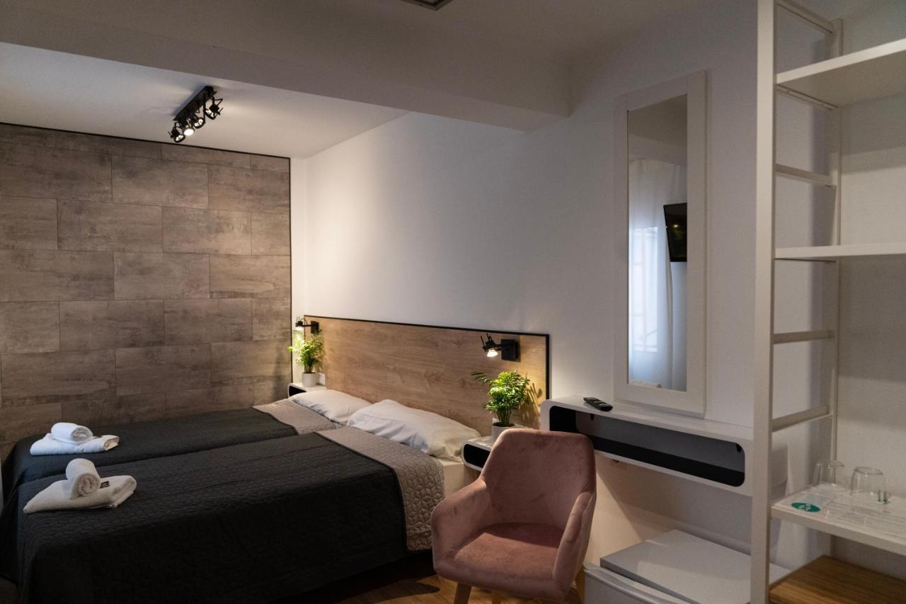 Economy Twin Room