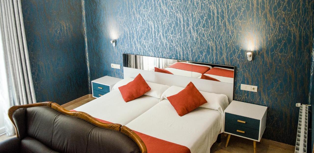 Deluxe Triple Room,1393789277:JPEG