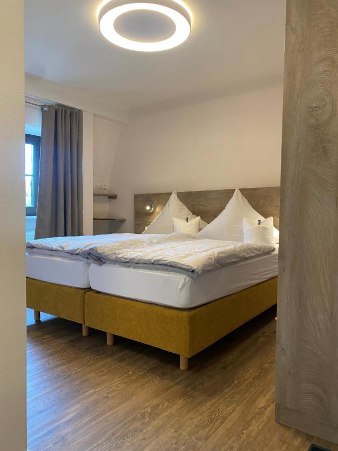 Comfort Double Room Shower