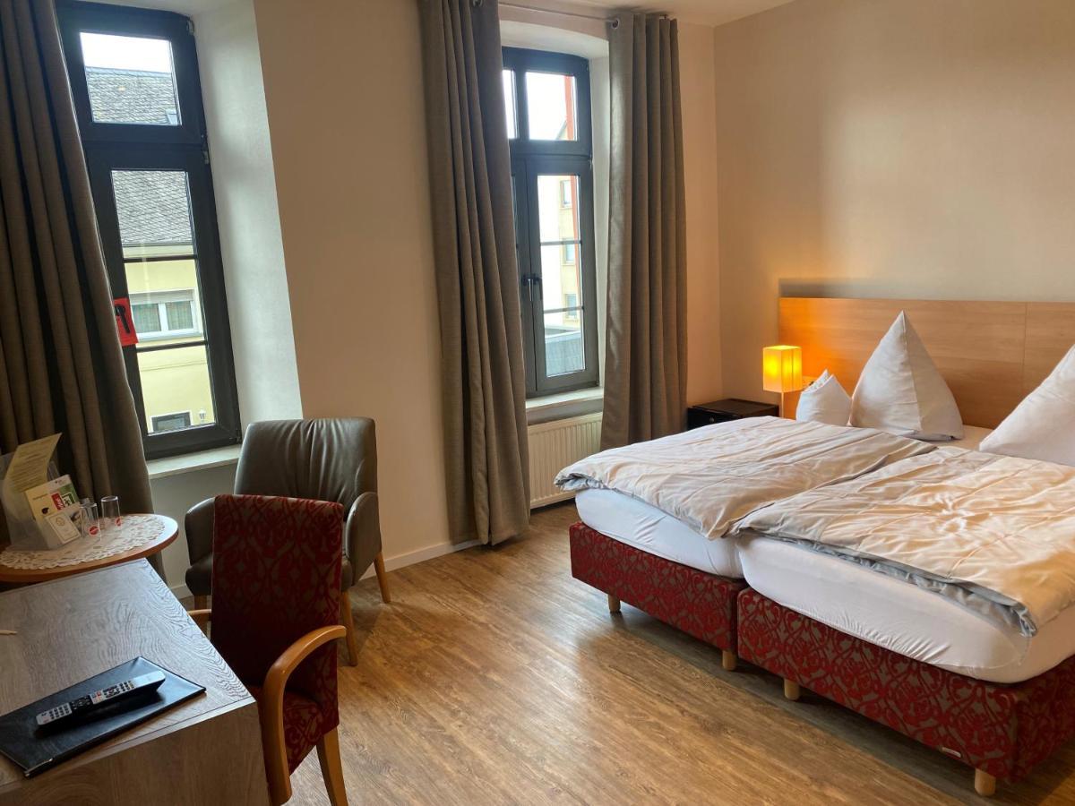 Comfort Double Room Shower
