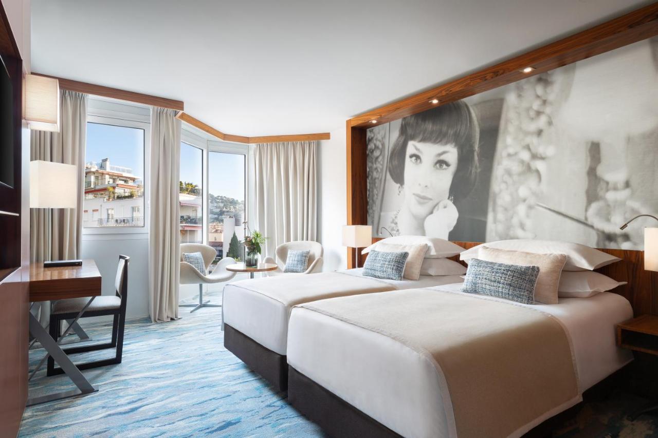 Deluxe Twin Room City View