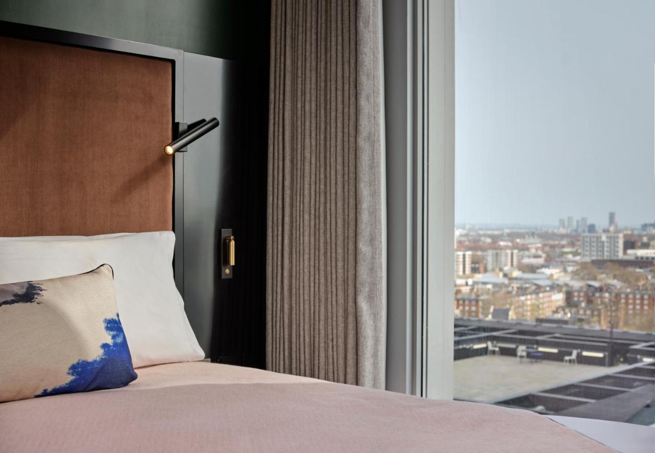 Sky High Double, Guest room, King or Queen, Skyline view,1643178714:JPEG