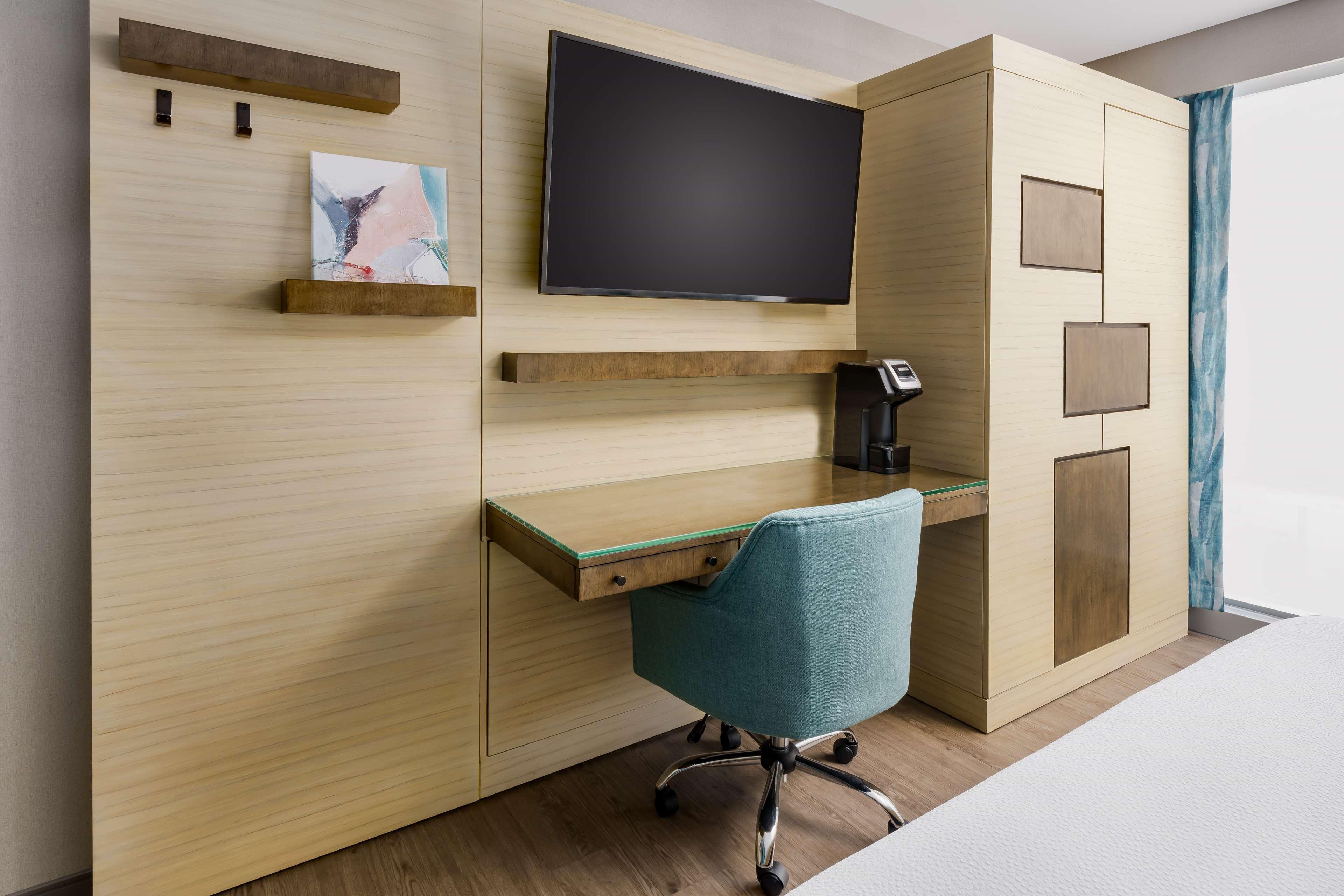 Quarto Duplo com 2 Camas de Casal