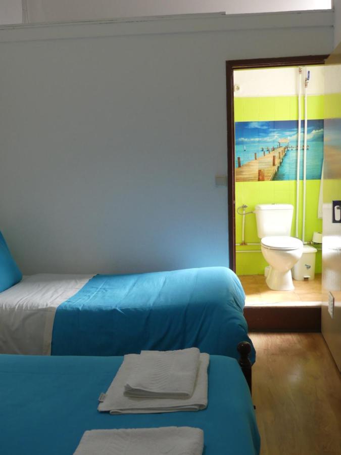 Triple Room Private Bathroom