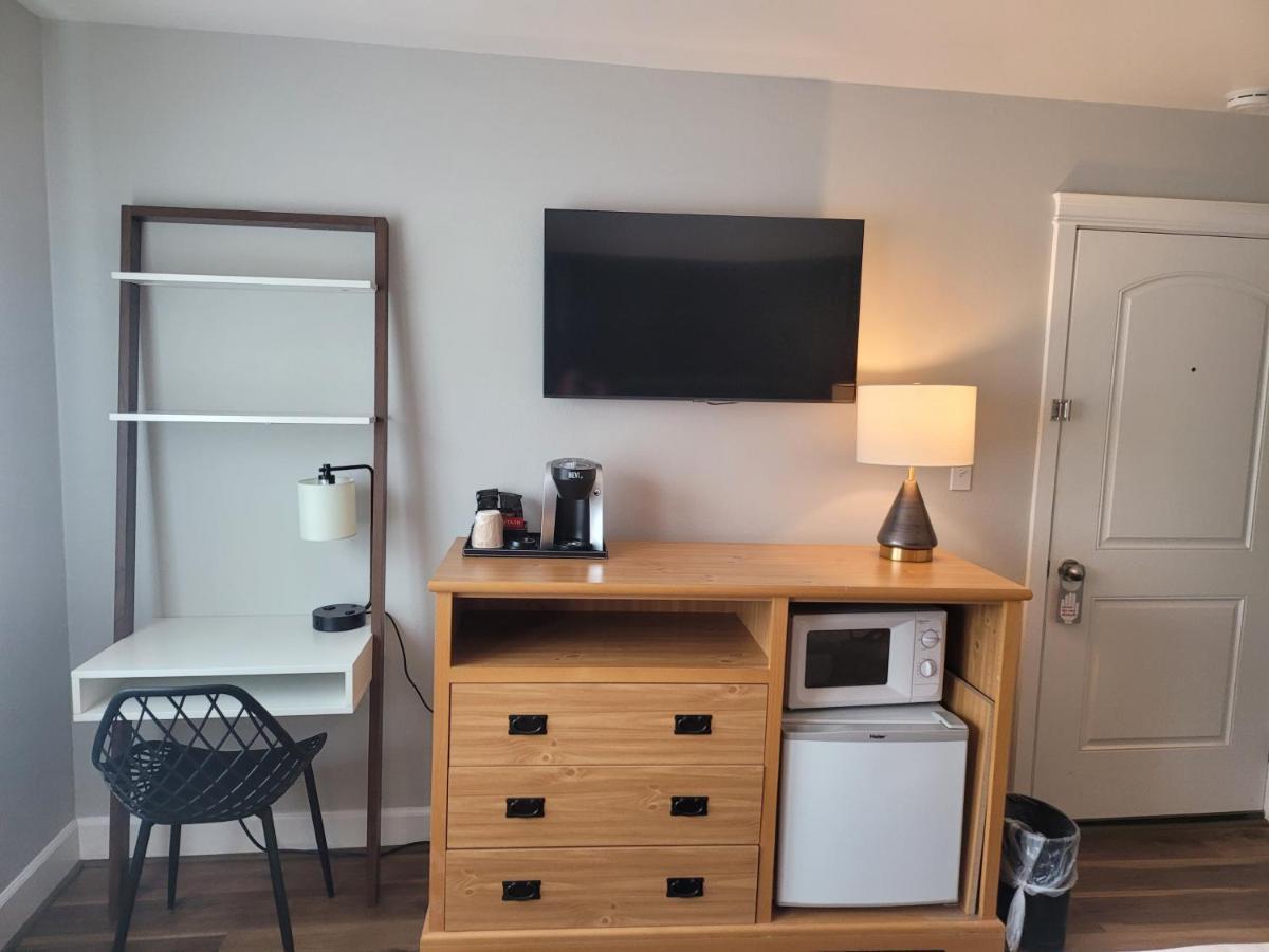 Queen Suite