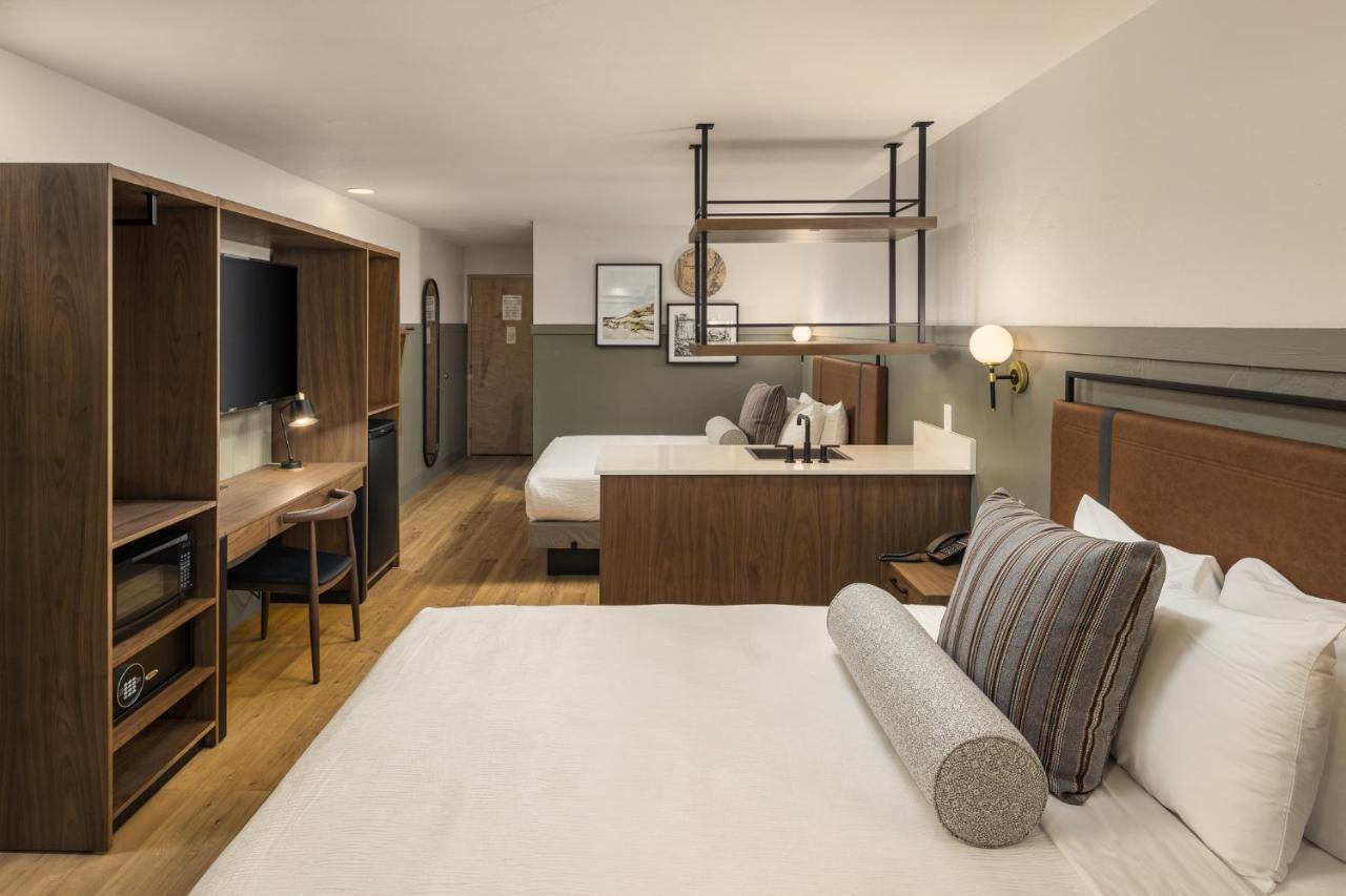 Junior Suite Two Queen beds