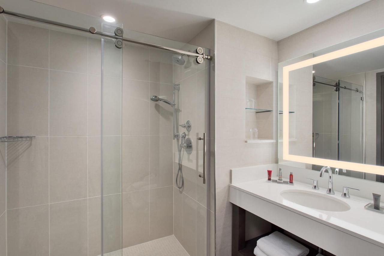 King Room,1634411328:JPEG