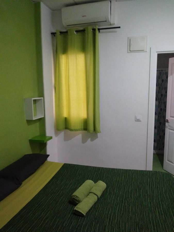Single Room Private Bathroom