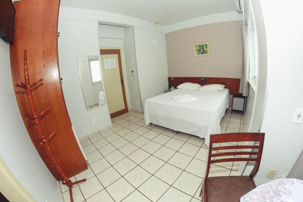 Deluxe Queen Suite
