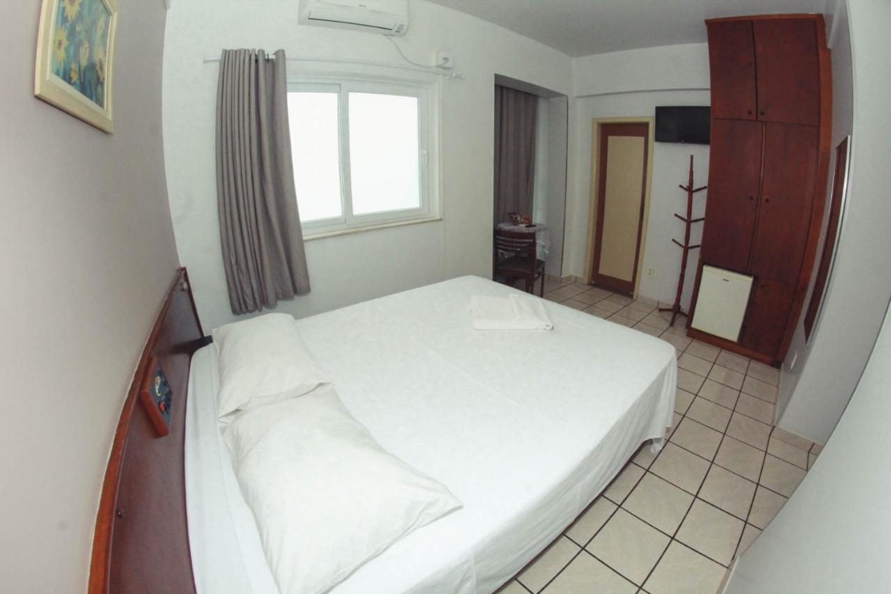 Deluxe Queen Suite