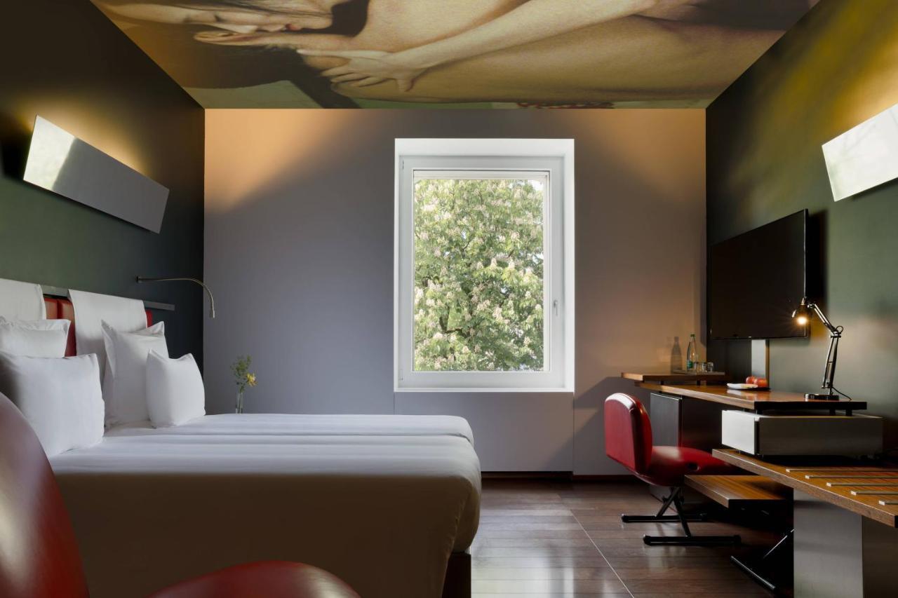 Standard Room 1 Kingsize-bed City view