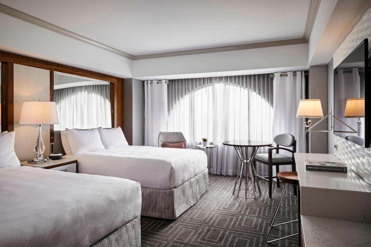 Queen Room Two Queen Beds Hearing Accessible