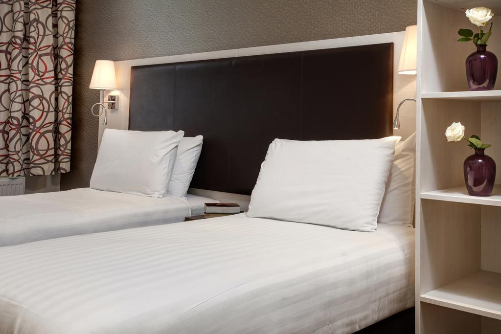 Standard Twin Room,790392174:JPEG