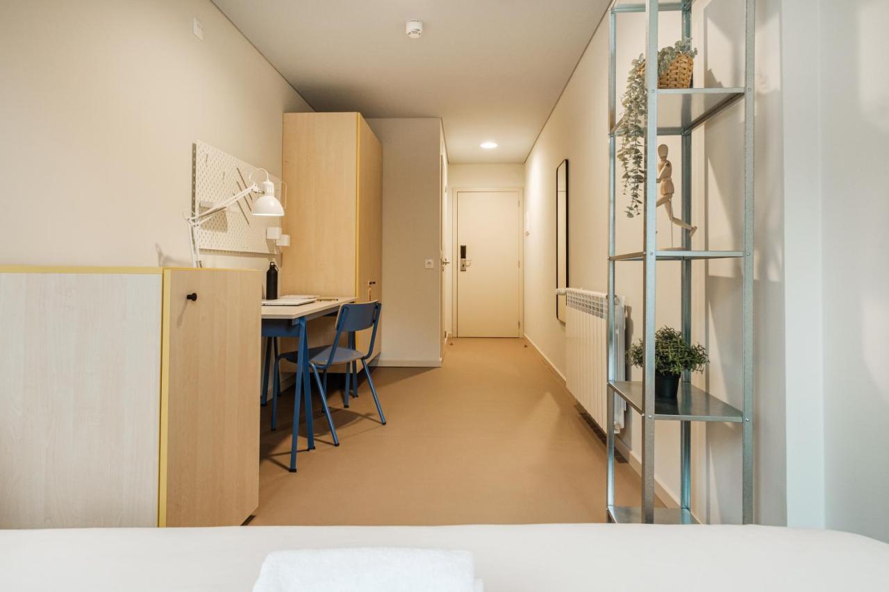 Single Room Private Bathroom