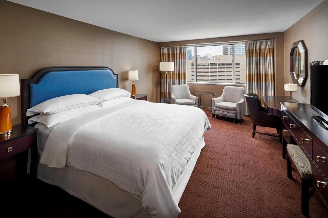 Traditional, Guest room, 1 King, City view