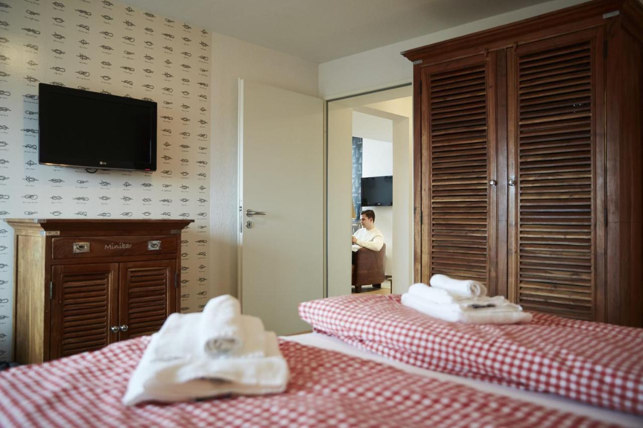 Boat deck Suite
