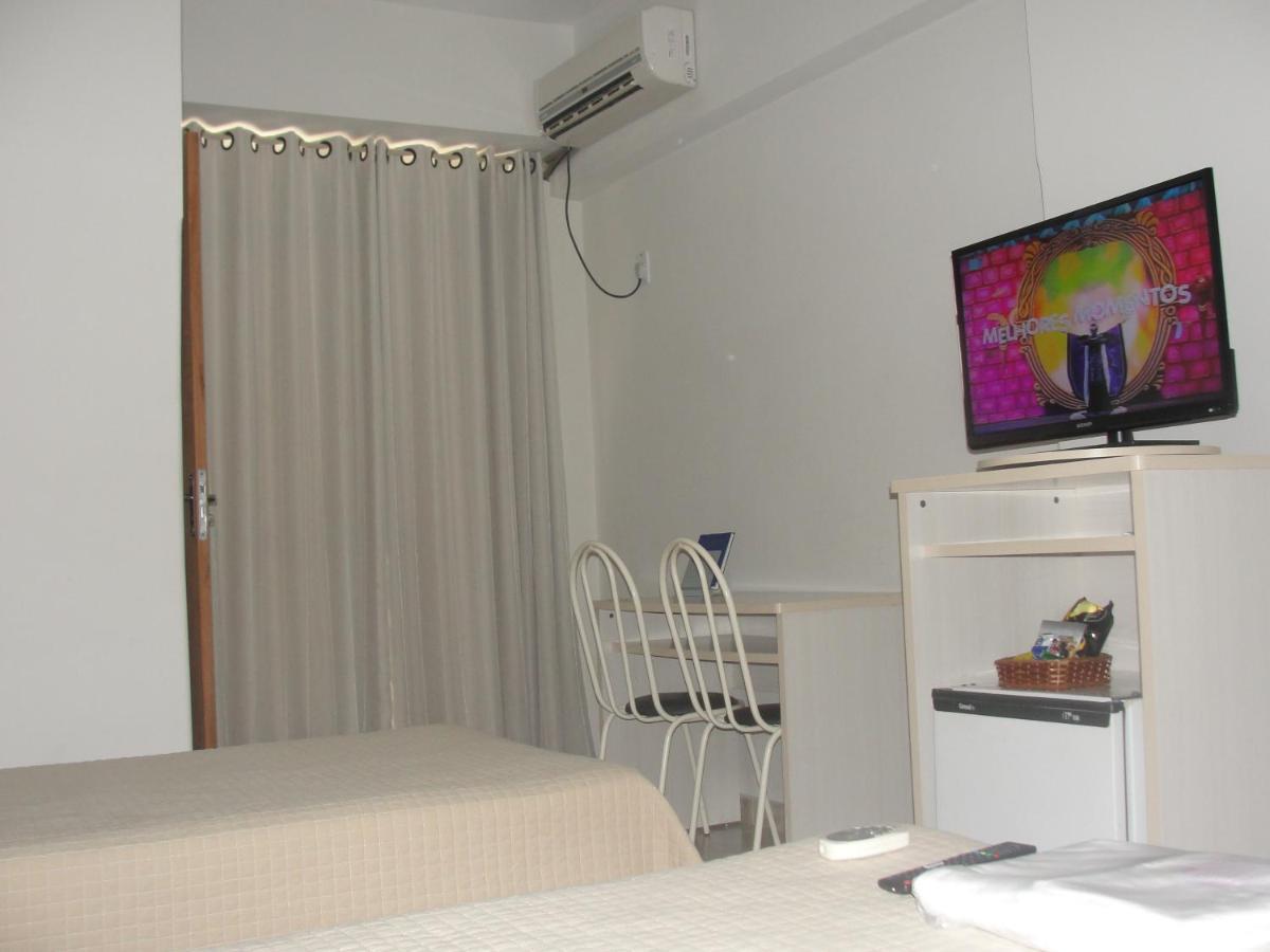 Twin Room Air-Conditioning