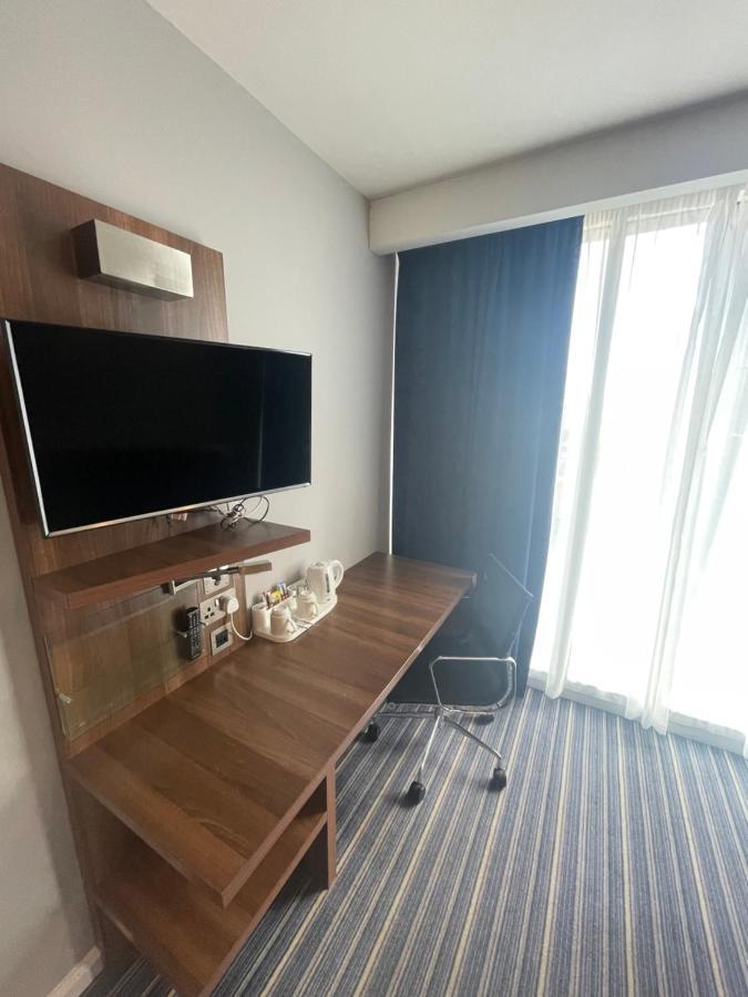 Standard Room Hot
