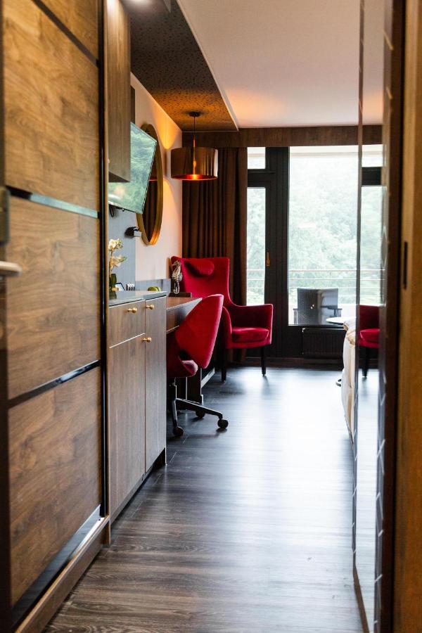 Family Room Forest View