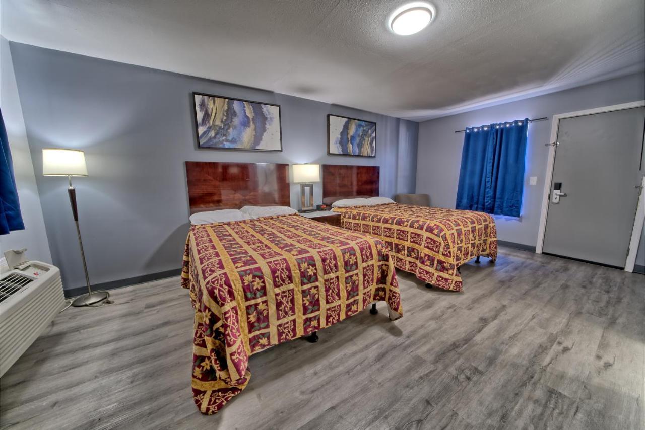 Standard Quadruple Room Two Double Beds Second Floor