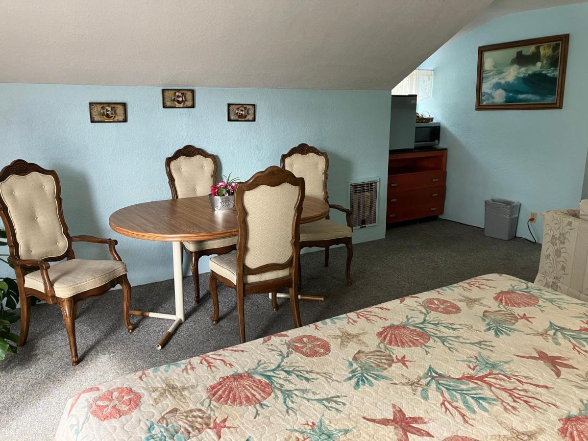 Suite Two King Beds Balcony