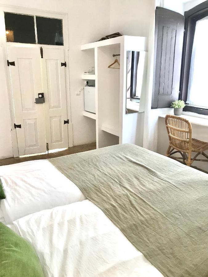 Double or Twin Room Private Bathroom