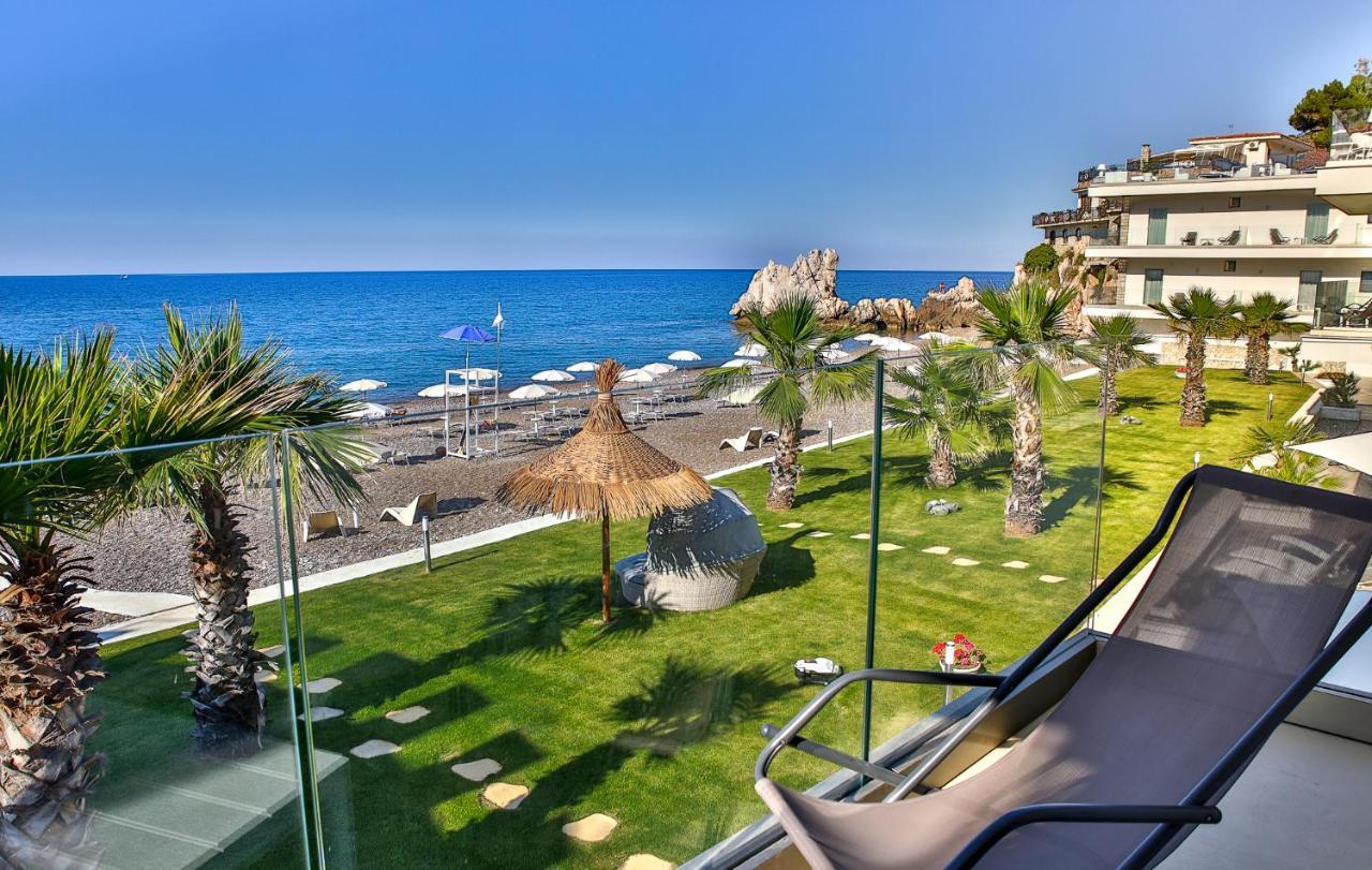 Superior Double Room Balcony Sea View