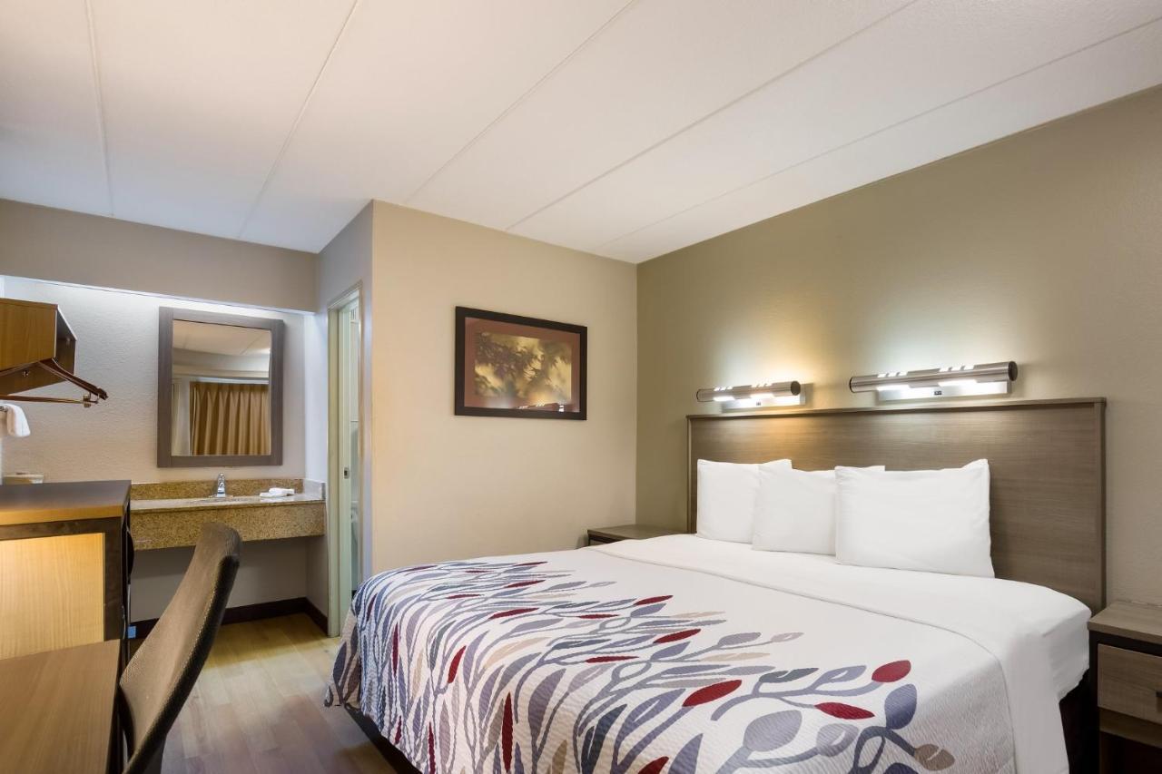 Deluxe King Room Smoke Free