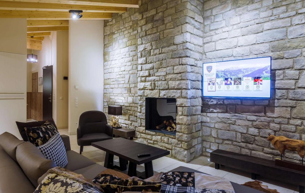 Four-Bedroom Penthouse Apartment
