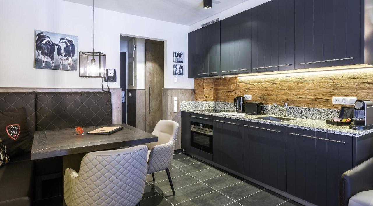 One-Bedroom Suite