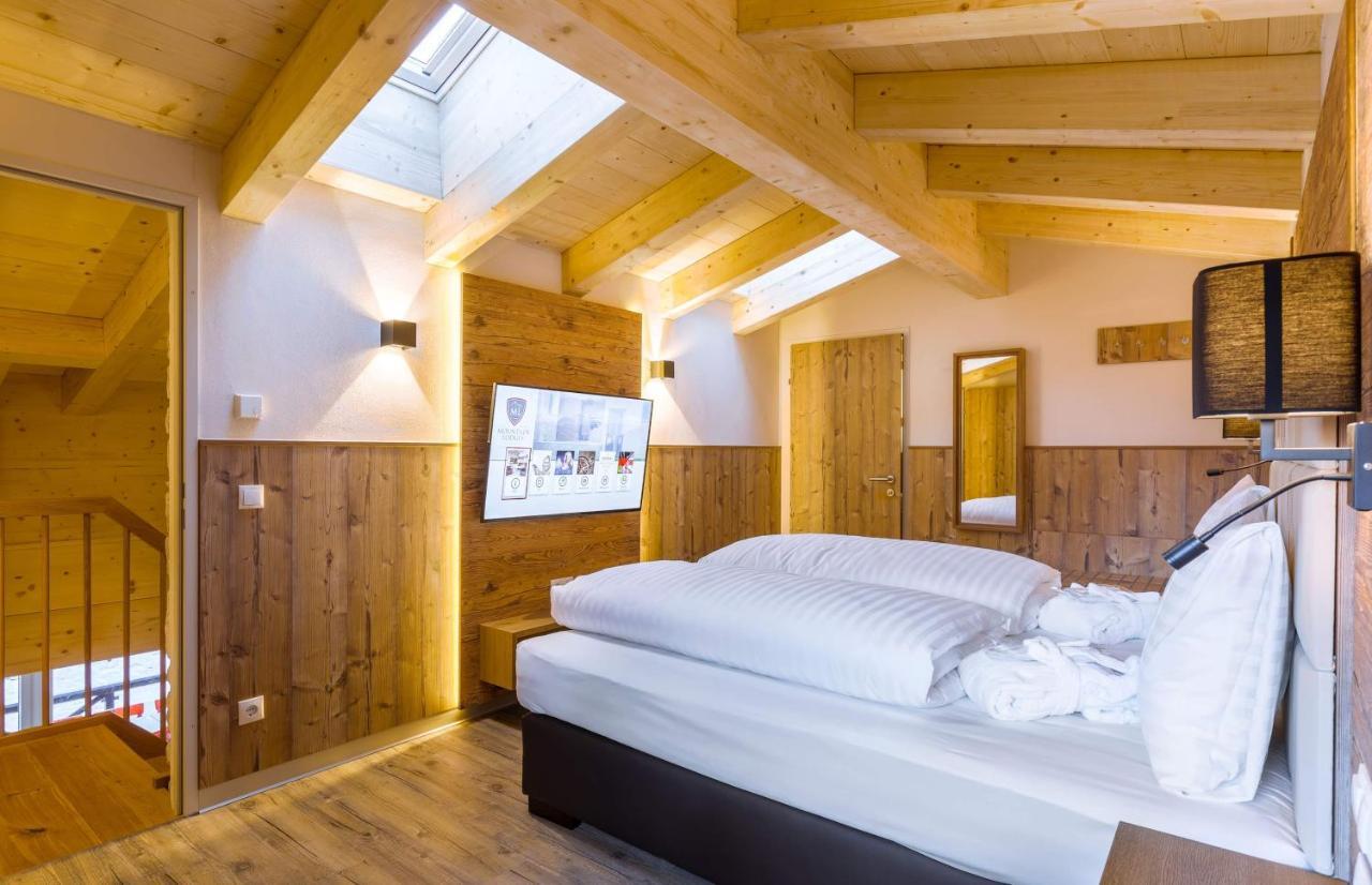 Four-Bedroom Penthouse Apartment