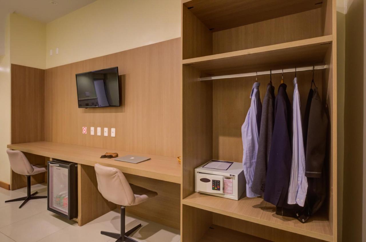 Triple Room without window,1396769954:JPEG
