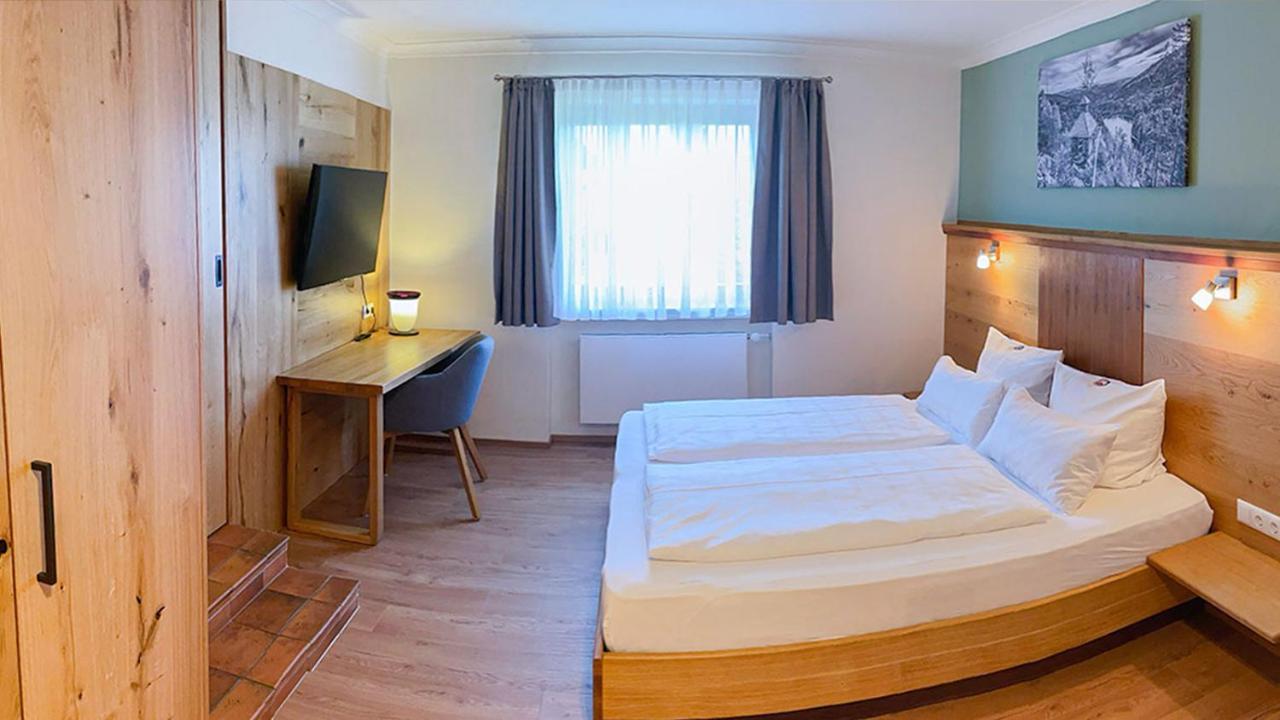 Family Suite Select