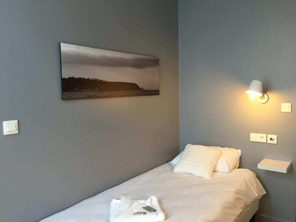 Single Room,139801395:JPEG
