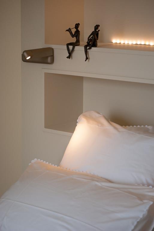 Chambre Lit Queen-Size - Vue sur Jardin