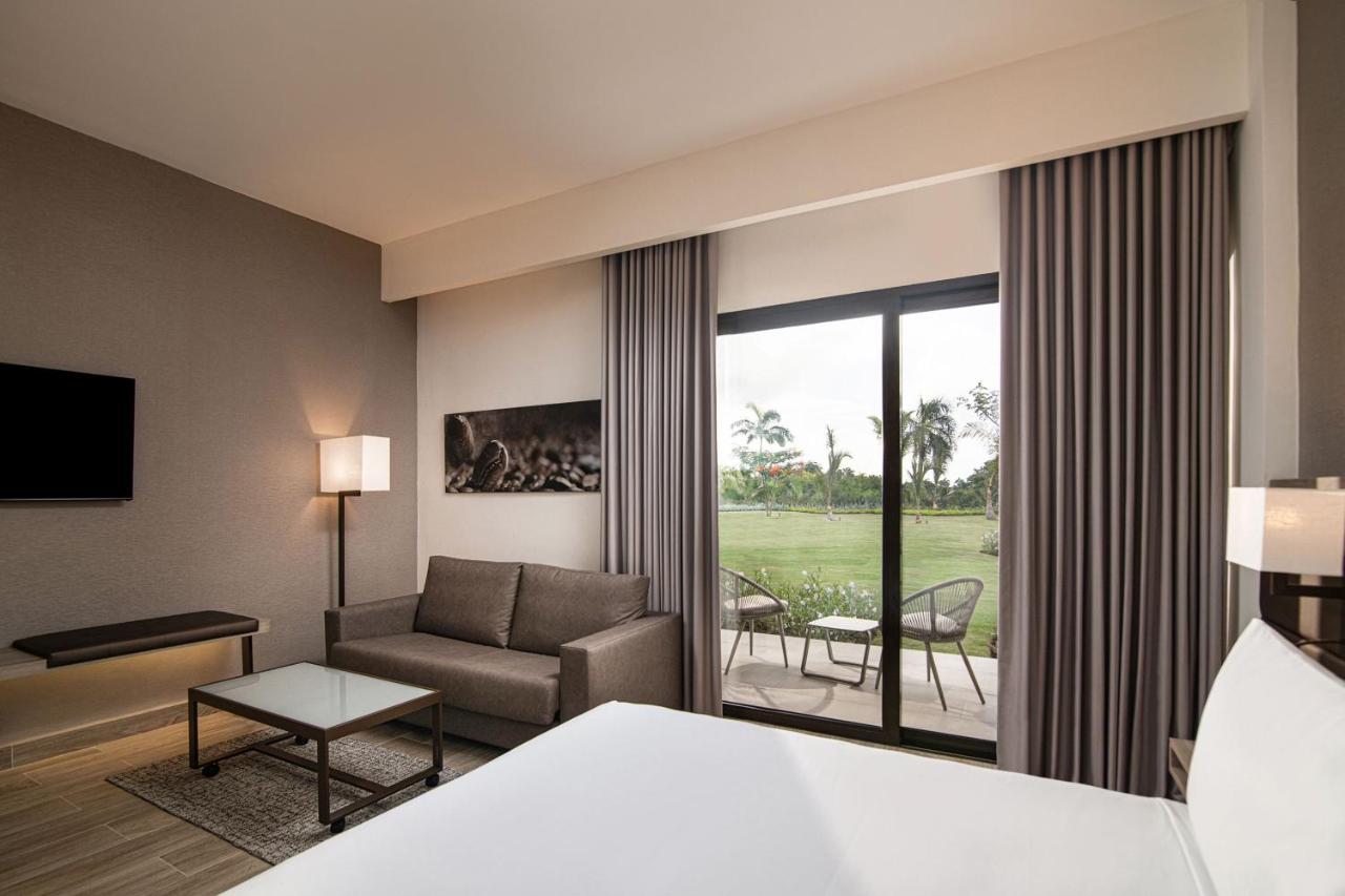 King Room Sofa Bed Terrace Poolside