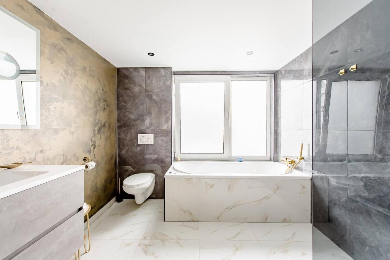 Deluxe Double Room Balcony