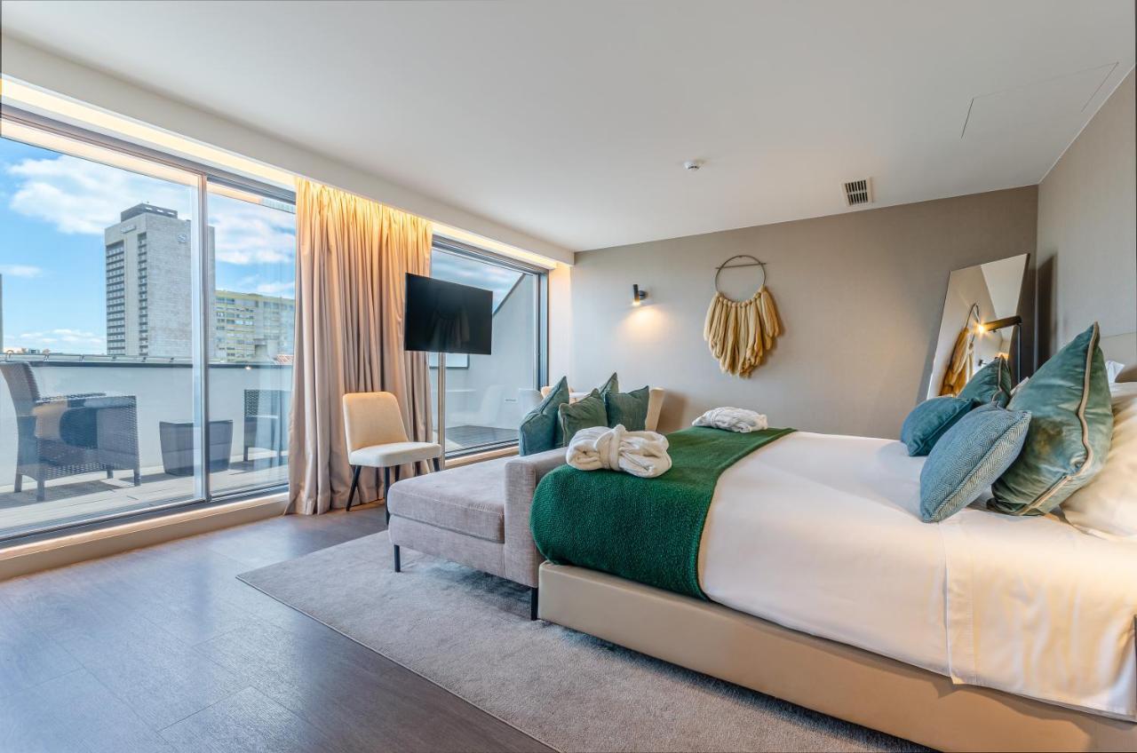 Suite Júnior com Varanda