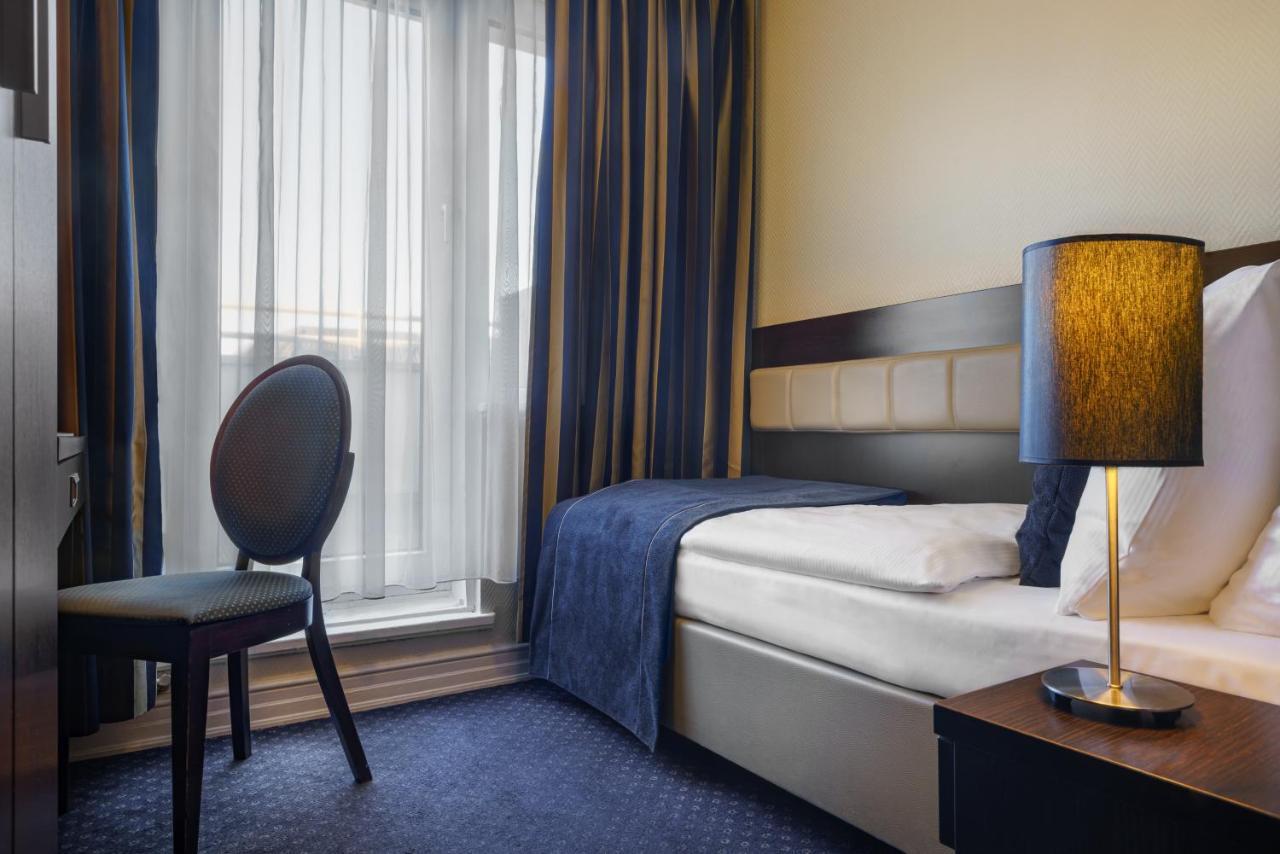 Economy Single Room