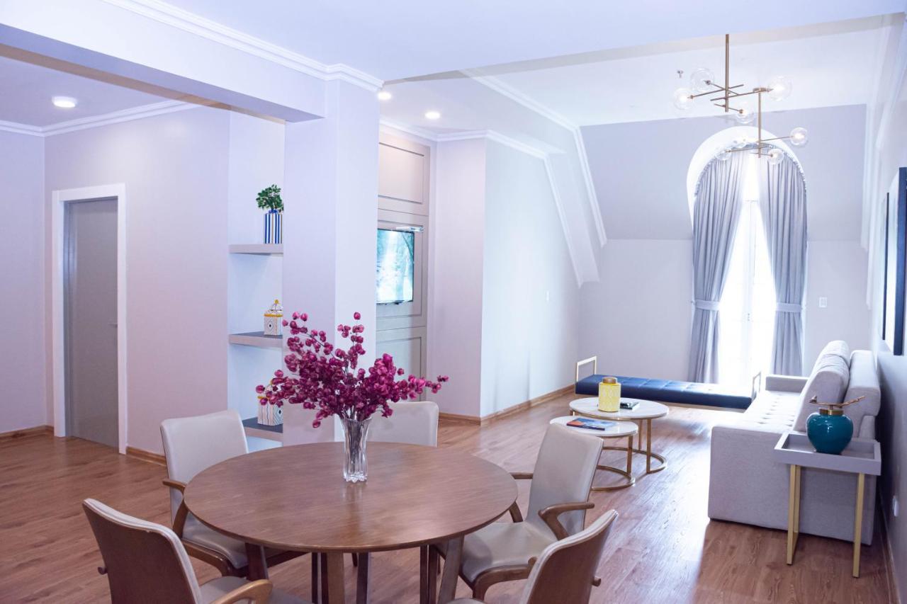 Deluxe Family Suite