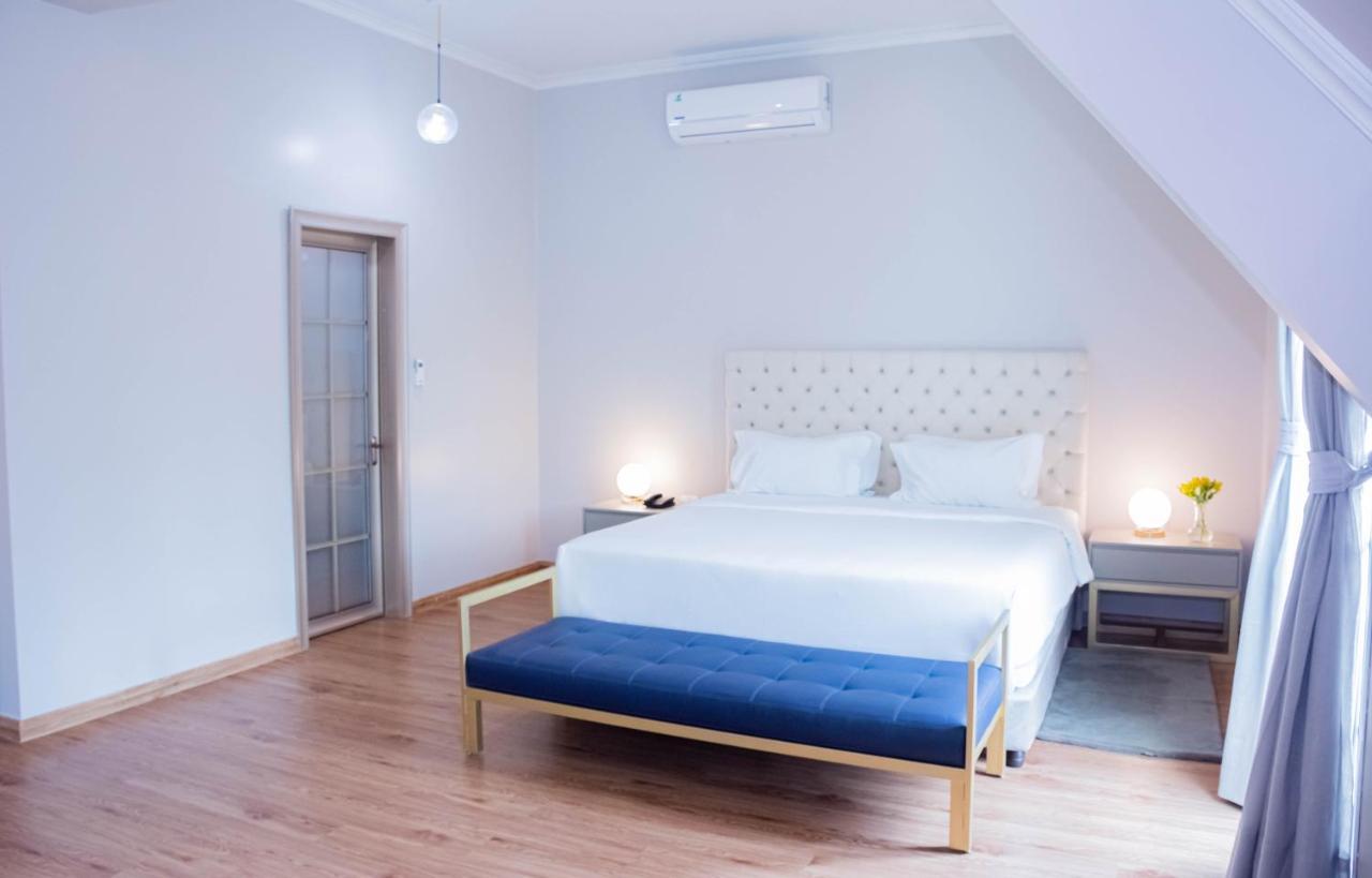 Deluxe Family Suite