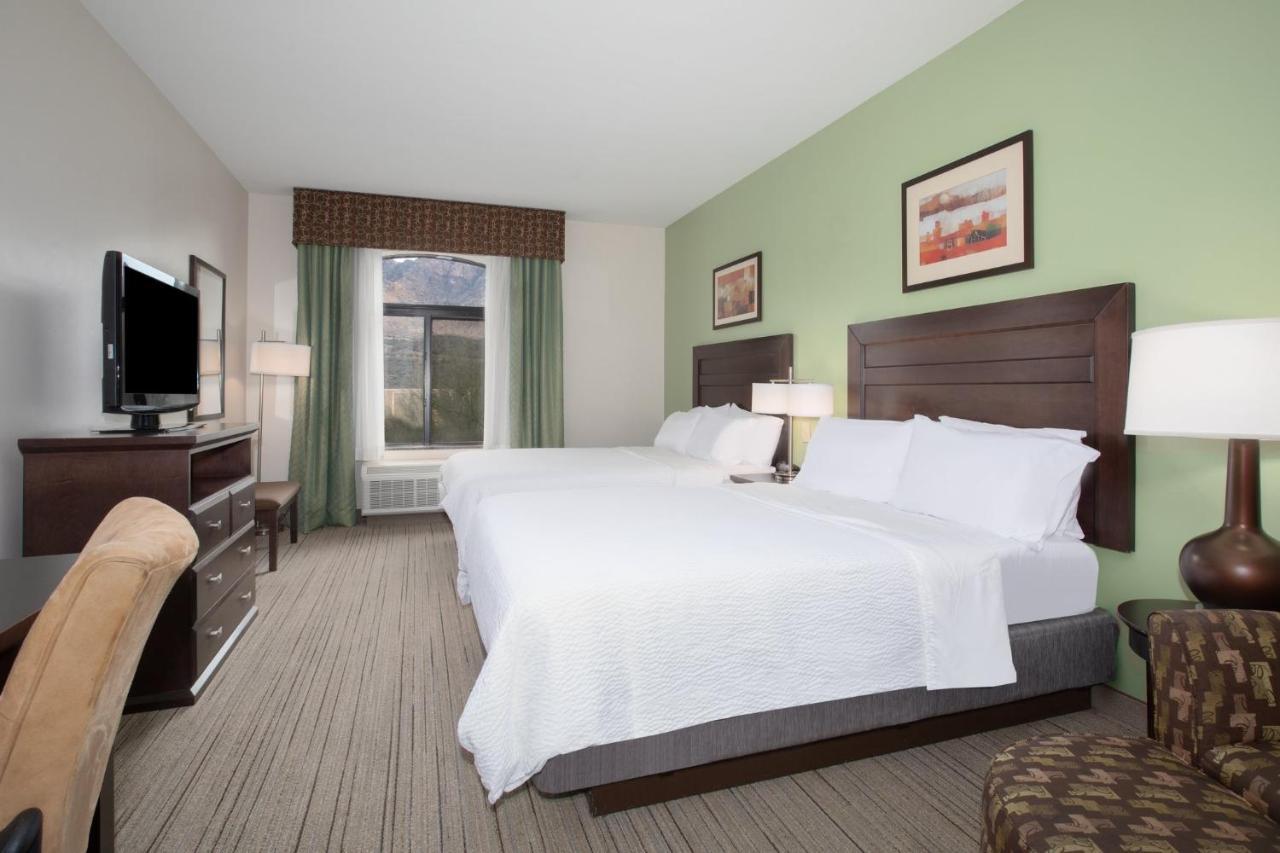 Standard Room Two Queen Beds