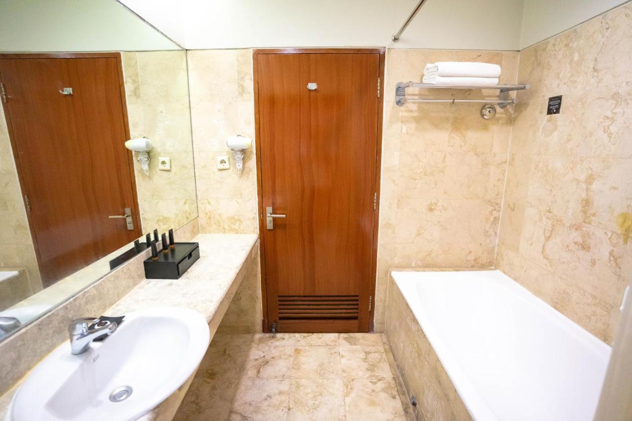 Executive Double Room,1398823238:JPEG