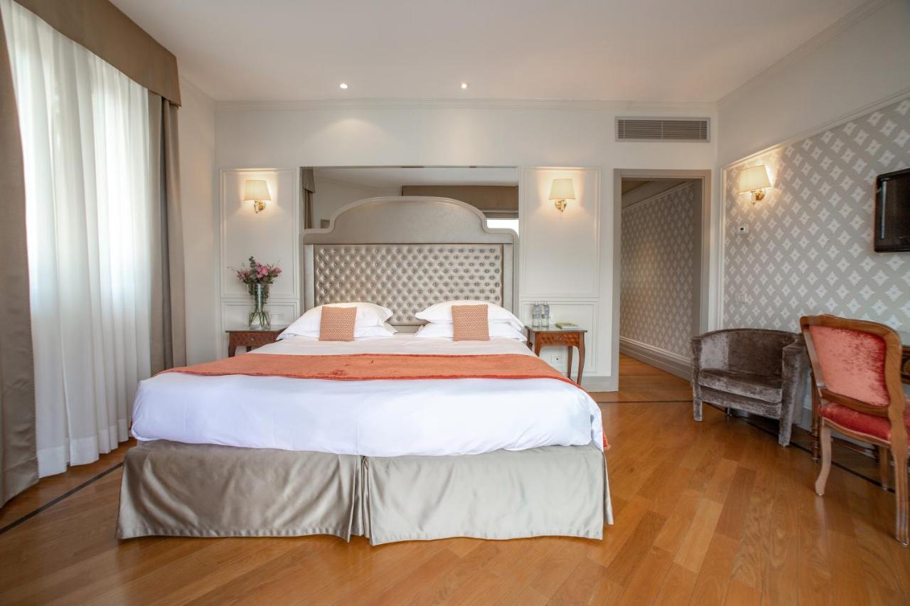 Junior Suite Lake View