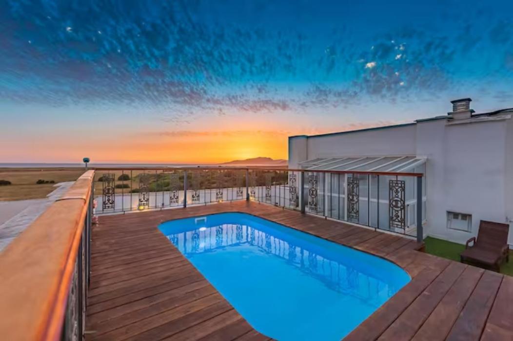 Apartment mit Meerblick
