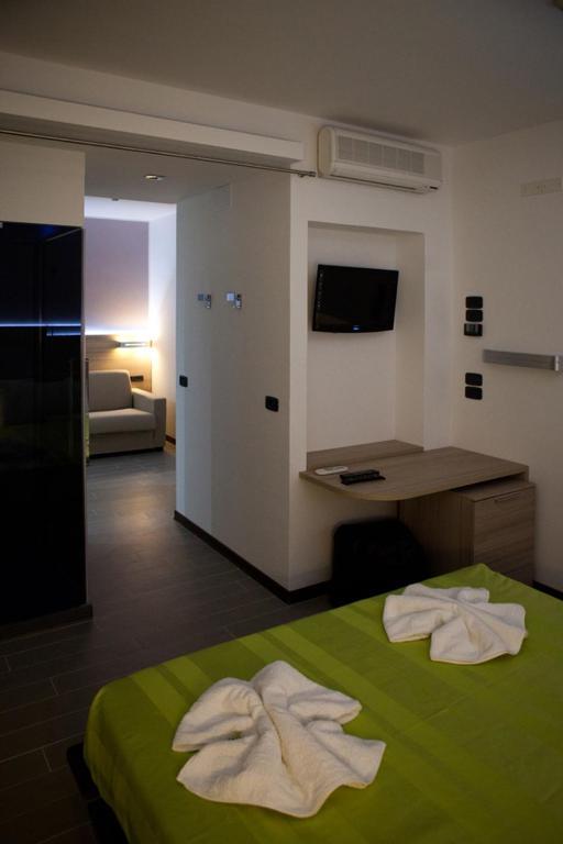 Queen Suite