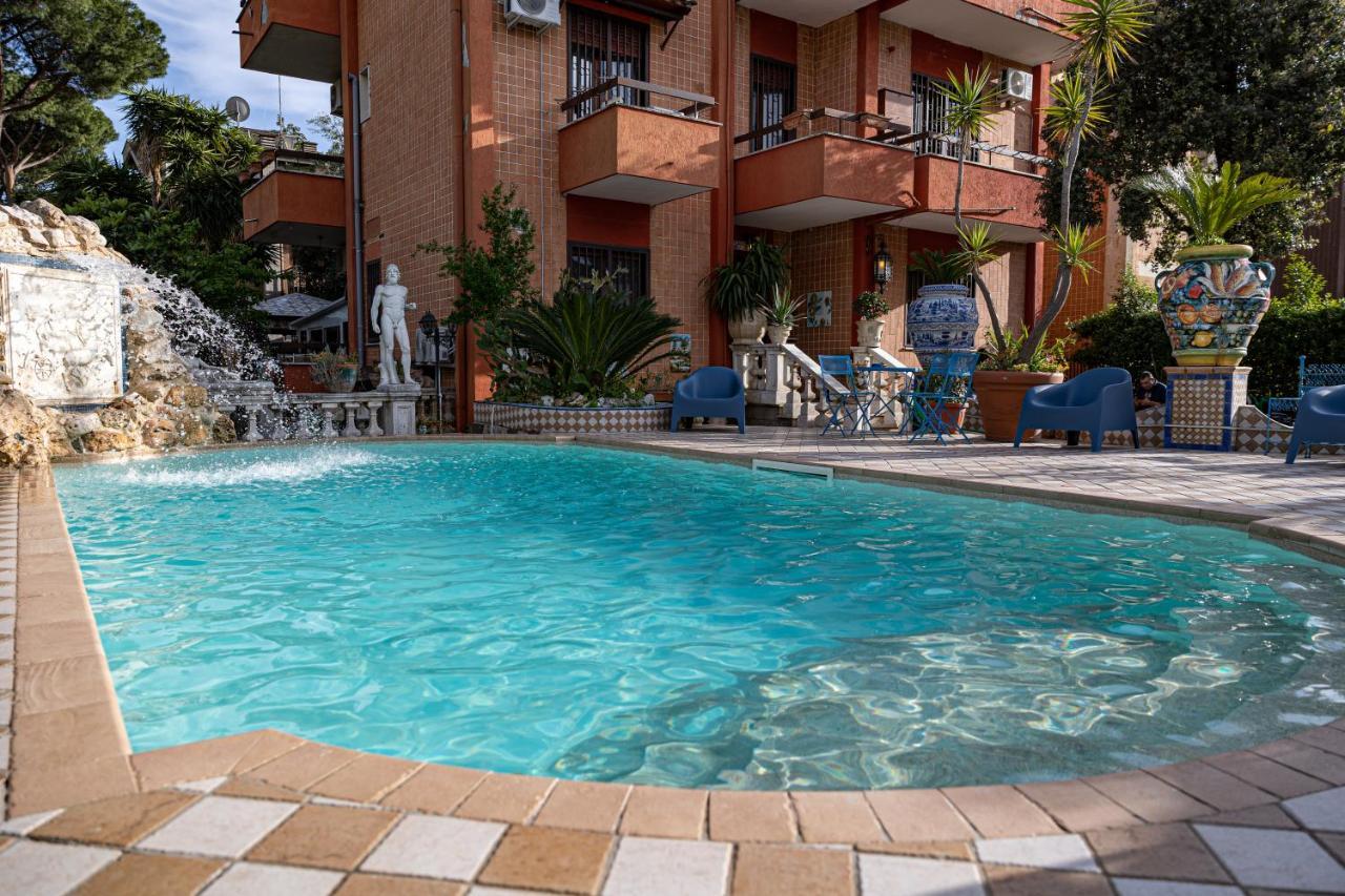 Deluxe Double or Twin Room Balcony